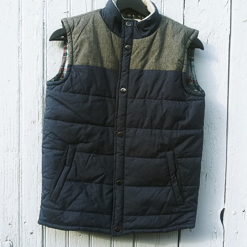 Cherokee Vest